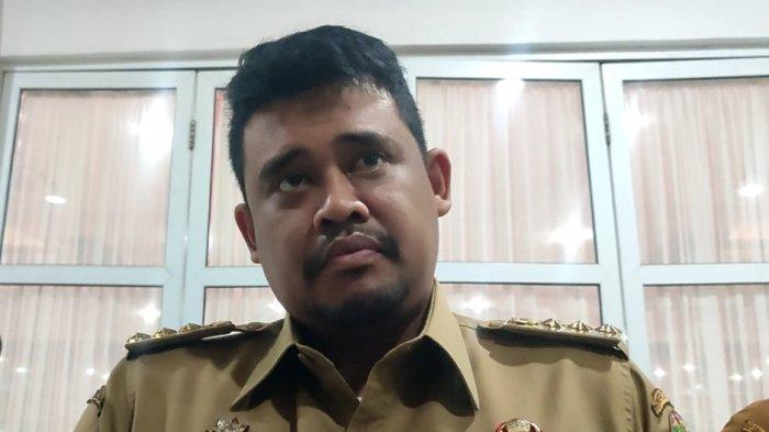Gubernur-Sumut-Bobby-Nasution-saat-diwawancarai-di-Rumah-Dinas