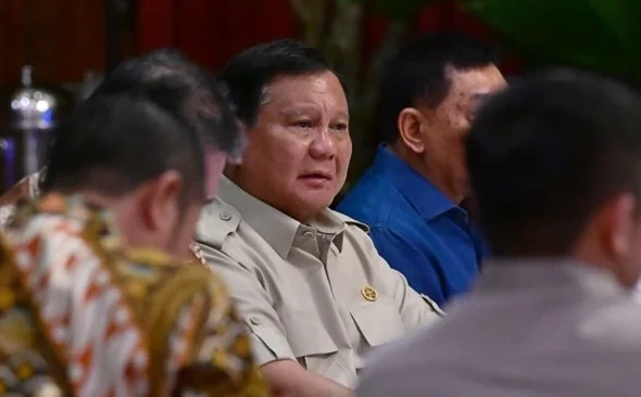 22989-presiden-prabowo-subianto-memanggil-sejumlah-menteri-dan-anggota-kabinet-merah-putih