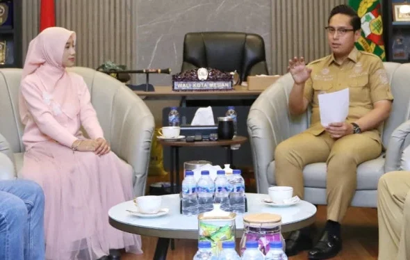 69dccf254f534-walikota-medan-rico-waas_medan