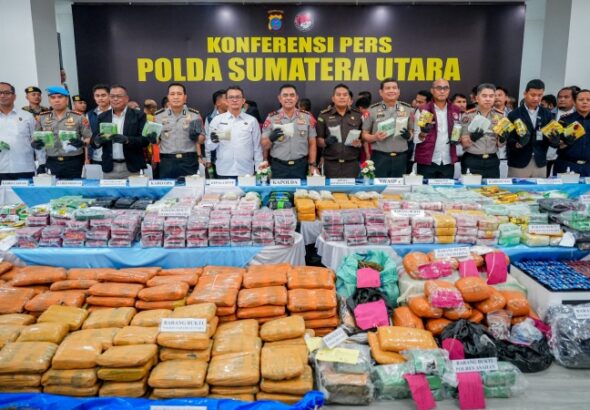 20260720_150513_polda_sumut_sita_5_3_ton_barang_bukti_narkoba_ungkap_3_865_kasus_dalam_6_bulan