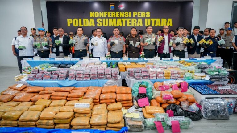 20260720_150513_polda_sumut_sita_5_3_ton_barang_bukti_narkoba_ungkap_3_865_kasus_dalam_6_bulan